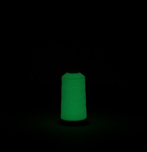 Madeira Thread Spool (820 yd) Glow in the dark 127-502  #40 Weight Madeira Polyneon Thread